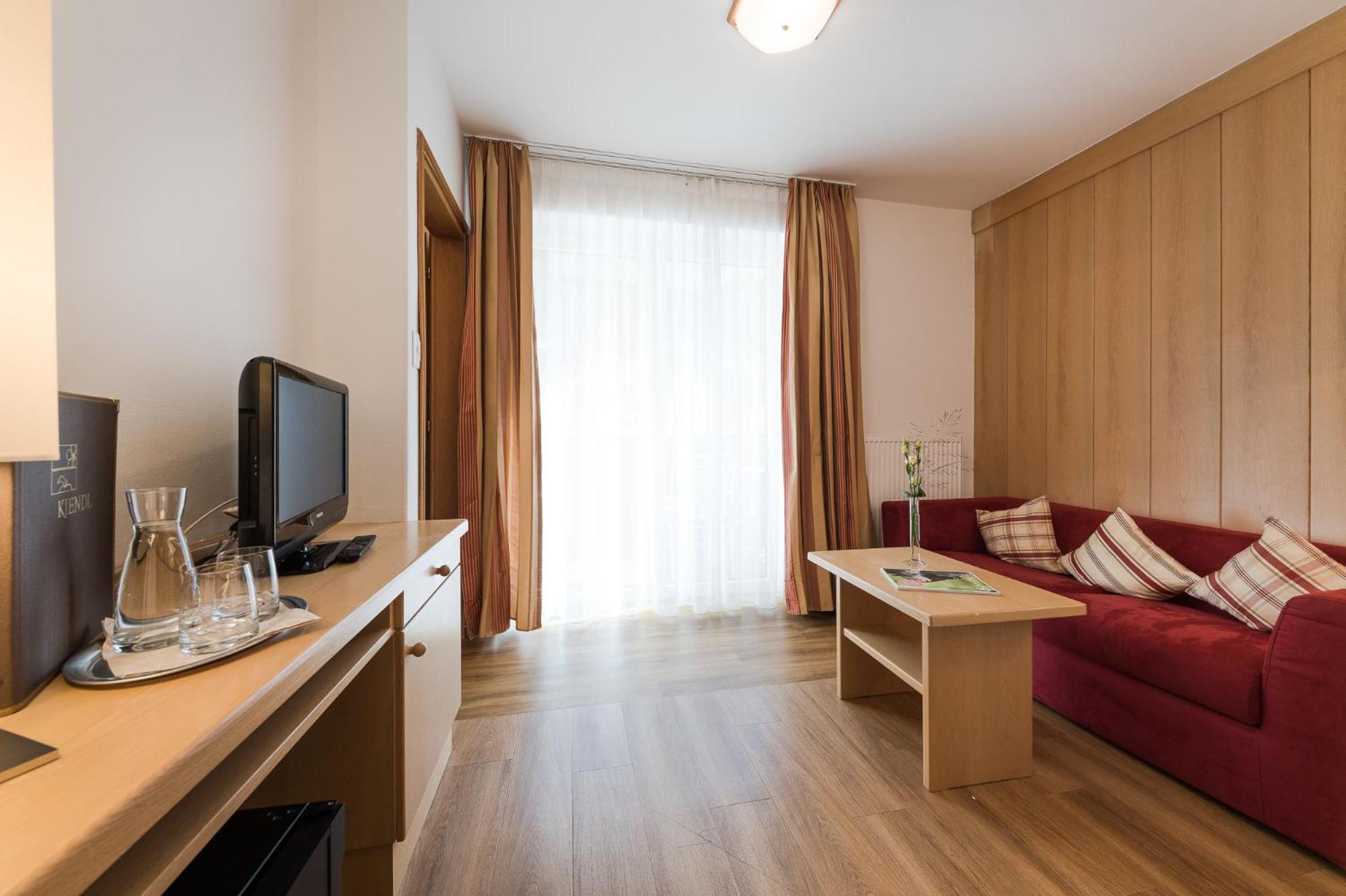 Hotel Kiendl Schenna Δωμάτιο φωτογραφία
