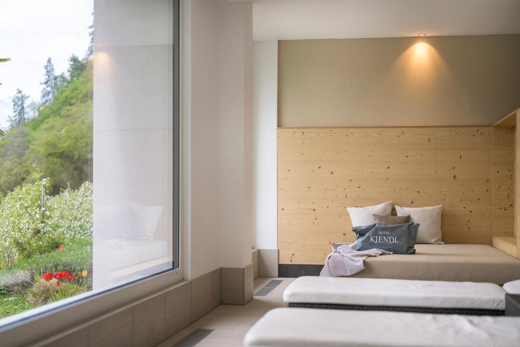 Hotel Kiendl Schenna Εξωτερικό φωτογραφία