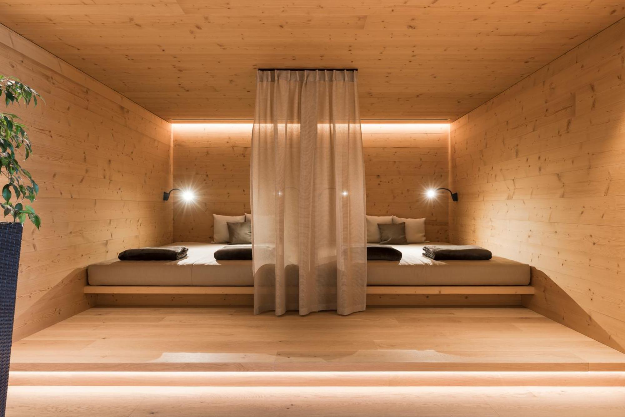 Hotel Kiendl Schenna Εξωτερικό φωτογραφία