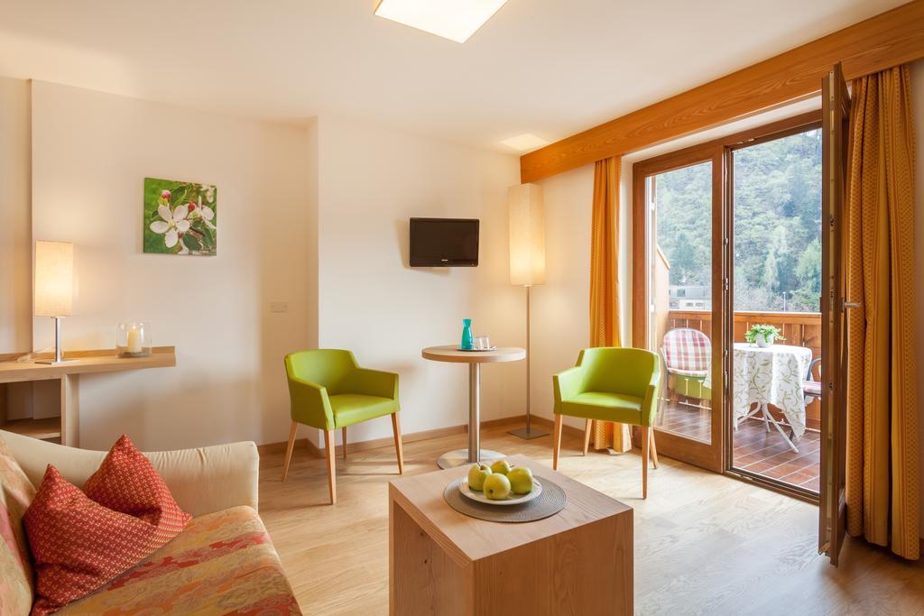 Hotel Kiendl Schenna Εξωτερικό φωτογραφία