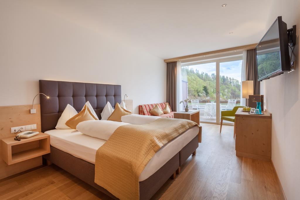 Hotel Kiendl Schenna Εξωτερικό φωτογραφία